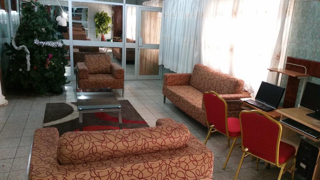 Saffana Hotel Douala Exterior foto