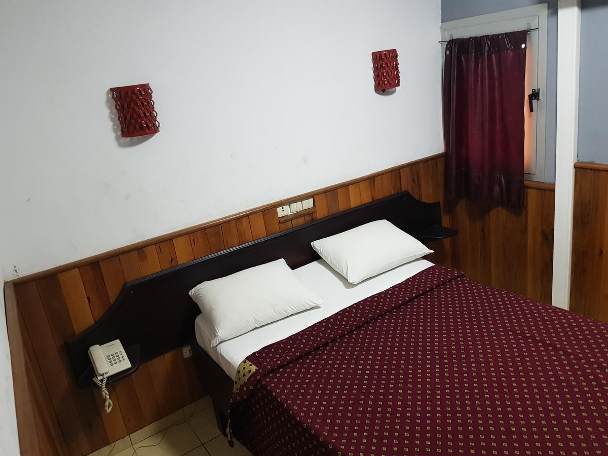 Saffana Hotel Douala Exterior foto